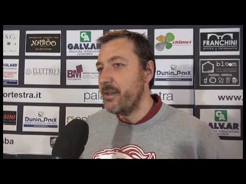 Arezzo, al Palasport Estra 