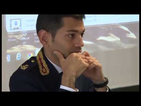 Ladri in azione nella notte in un garage in via Marco Perennio: arrestati