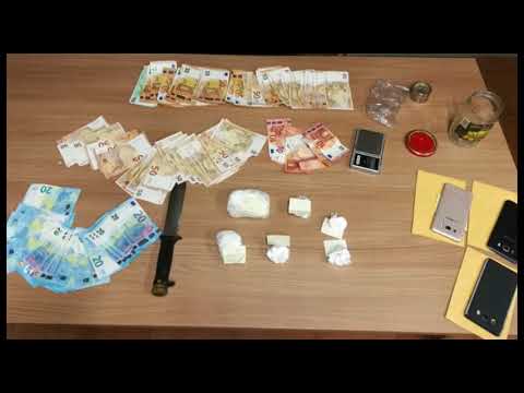 Matassino(Ar). Spaccio e degrado in appartamento: arresti e denunce