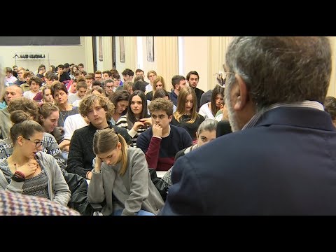 Efficienza energetica, gli studenti danno il voto alla loro scuola