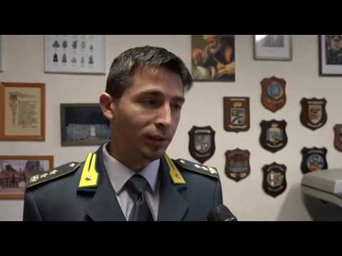 Finti corsi di riqualificazione professionale, truffa da 100 mila euro