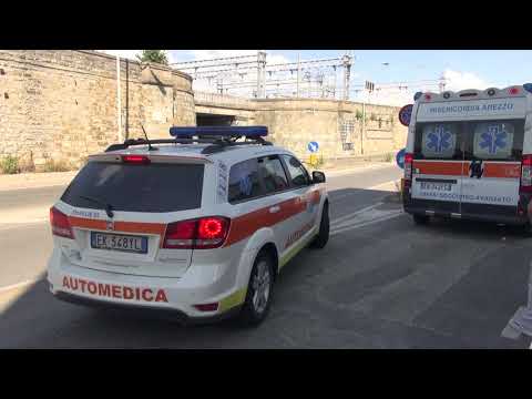 Via Cittadini, auto travolge bici con nonno e nipotino