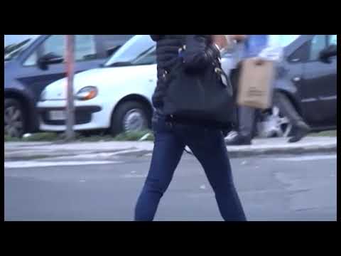 Arezzo. Derubata nel parcheggio di un supermercato, chiama la Polizia: tre arresti