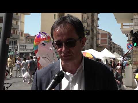 Arezzo, tanta gente a 