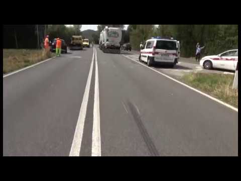 Schianto lungo la statale 73, è morta la donna rimasta ferita nell'incidente