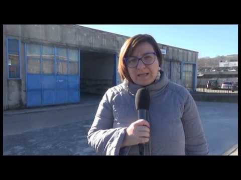 Bambino dimenticato sulla scuolabus: sospesi conducente e accompagnatrice