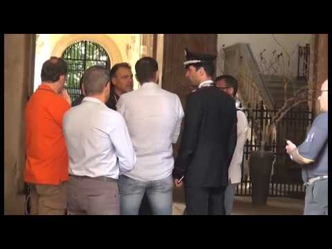 Tragedia all'Archivio, la telefonata al 118. Lunedì sarà eseguita l'autopsia