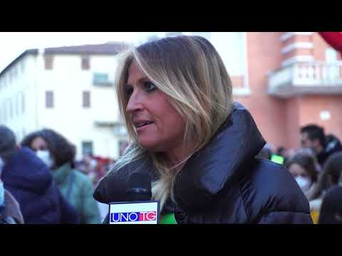 Montevarchi, in mille alla manifestazione per la pace nel centro storico