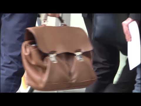 Carte false ricongiungimenti familiari: nei guai 18 stranieri e un commercialista