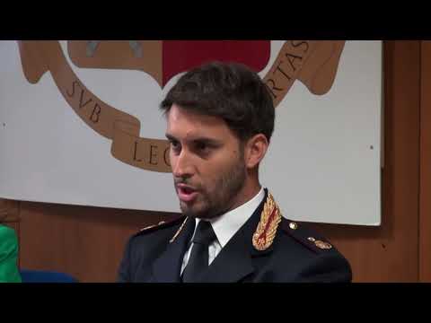 Aggredito in centro a Arezzo, la Polizia individua e denuncia i responsabili