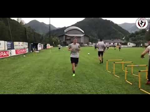Calcio, l'Arezzo tra ritiro e mercato