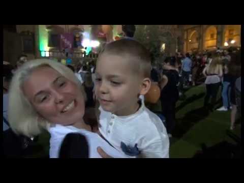 Shopping sotto le stelle, ad Arezzo la notte dei saldi e dei desideri