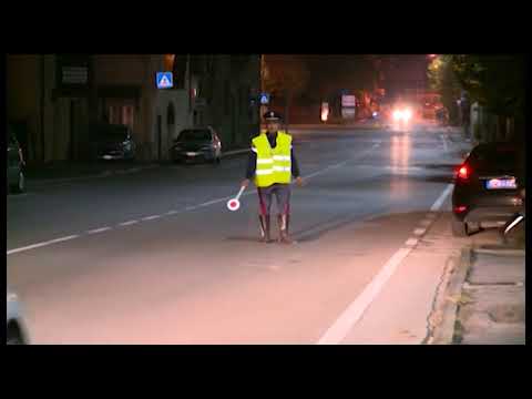 In viaggio in A1 con pistola carica e 86 proiettili a disposizione: arrestati due uomini 