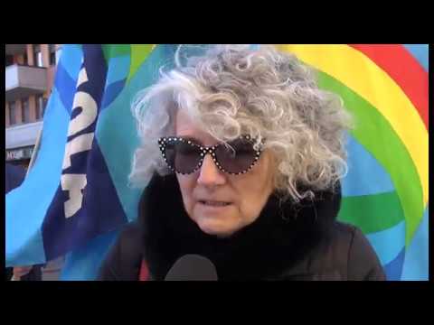 Precari e quota 100, la scuola rischia il caos: sit-in ad Arezzo