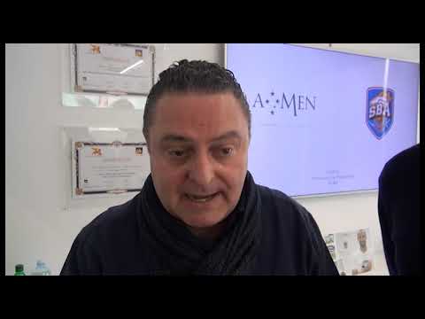 Un campo play-ground da pallacanestro dedicato a Kobe Bryant