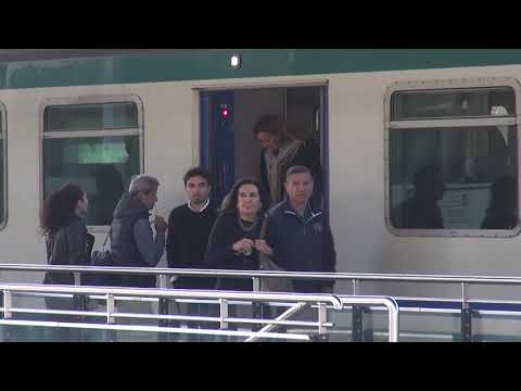 Caro-prezzi, salgono anche i costi dei biglietti dei treni