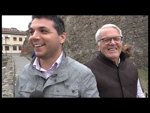 Sos Arezzo Tv - Imbrattate alcune mappe turistiche