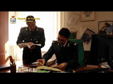 Autoriciclaggio, scena muta dei Moretti di fronte al Gip